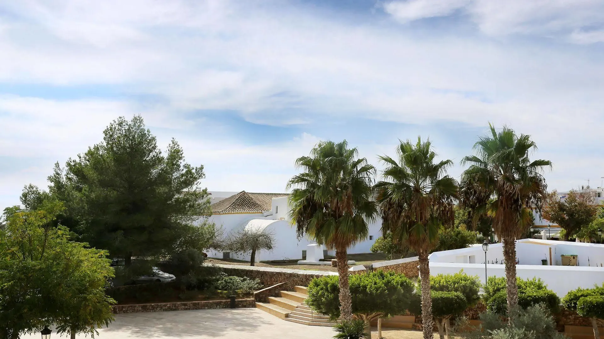 Gatzara Suites Santa Gertrudis Santa Gertrudis  Hotel