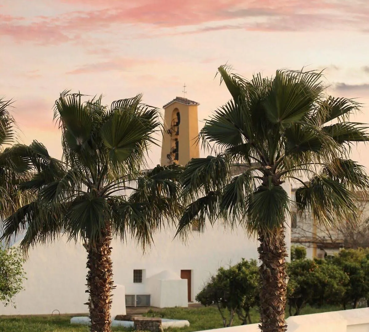 Gatzara Suites Santa Gertrudis Santa Gertrudis  4*, Santa Gertrudis (Ibiza)
